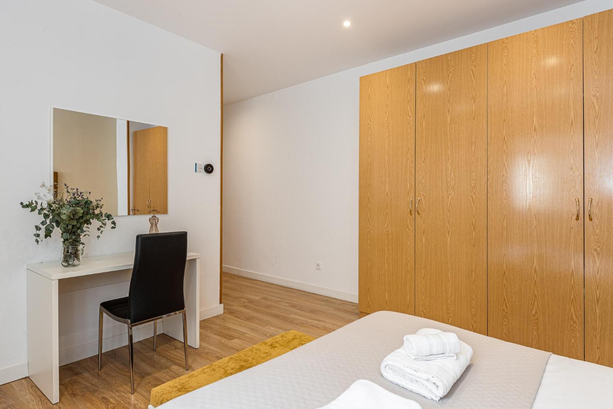 Waou Apartamentos En Sol Confort 5 Madrid Exterior photo